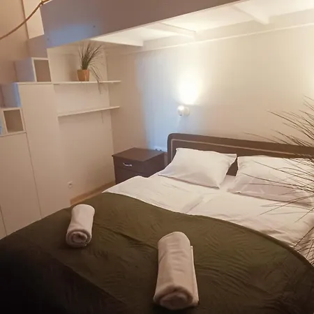 Pod Lasem 51 M 2 شقة غدينيا